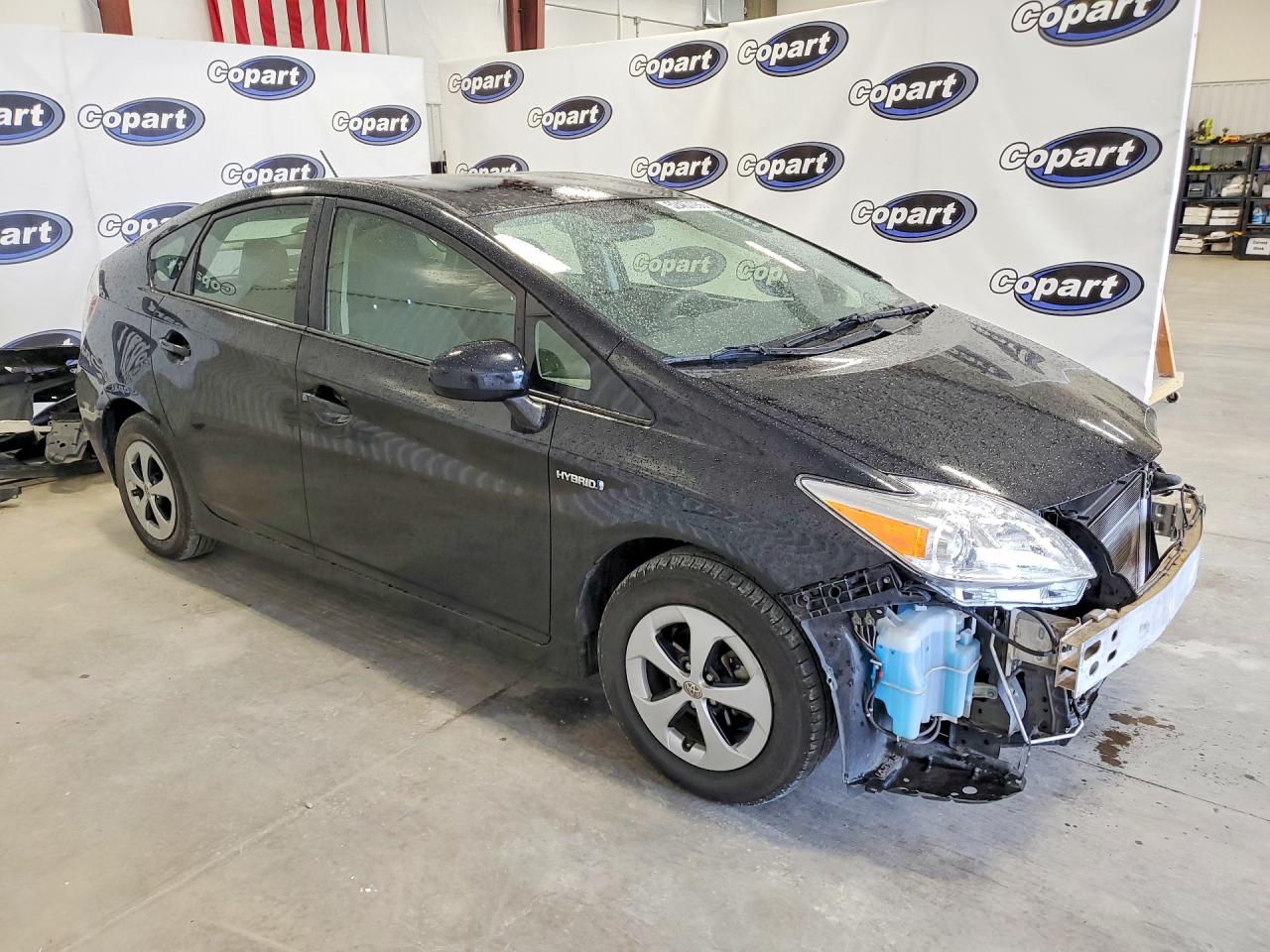2012 TOYOTA PRIUS TWO photo 7