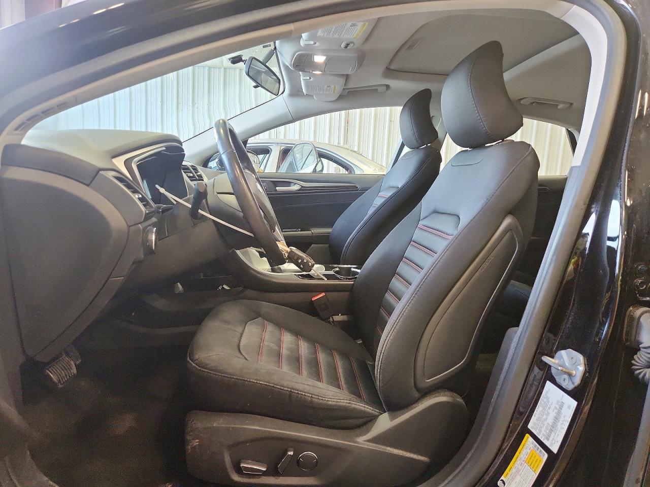 2016 FORD FUSION SE photo 7