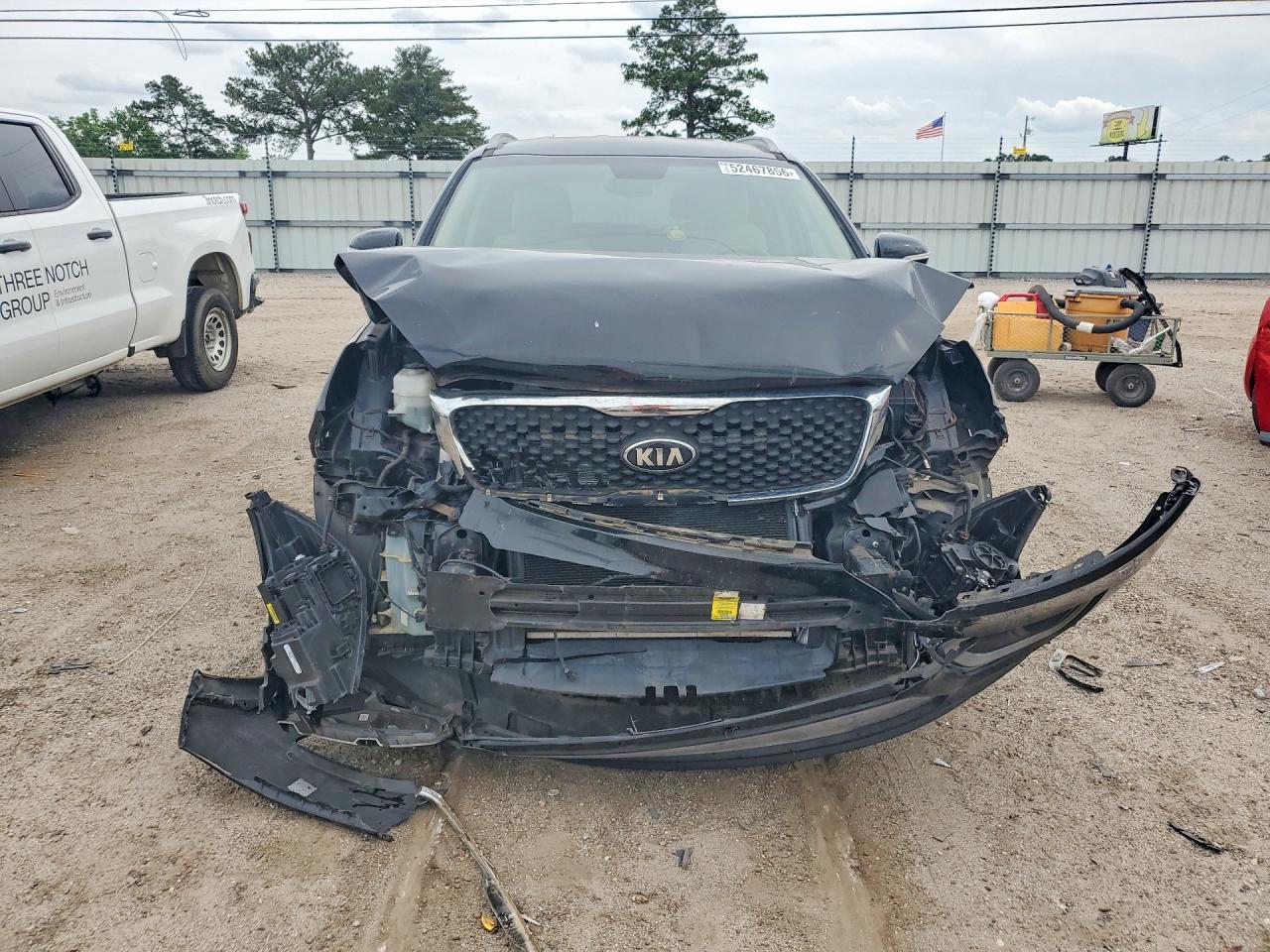 2016 KIA SORENTO LX photo 9