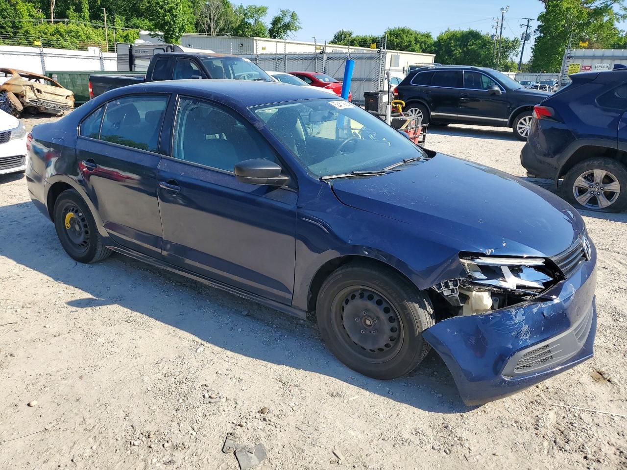 2012 VOLKSWAGEN JETTA BASE photo 4