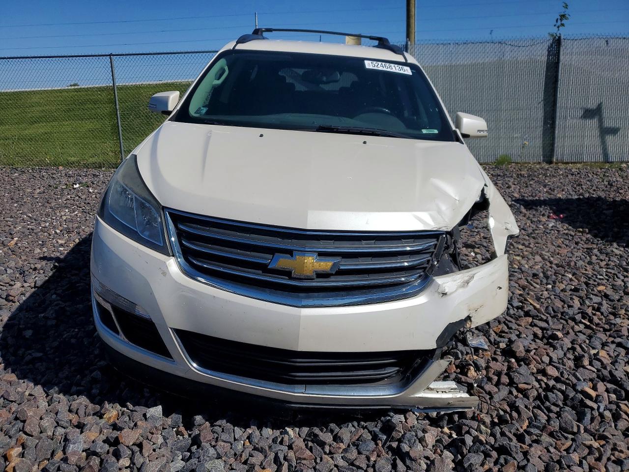 2014 CHEVROLET TRAVERSE LT photo 13