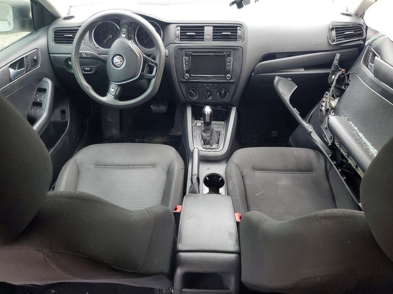 2015 VOLKSWAGEN JETTA BASE photo 15