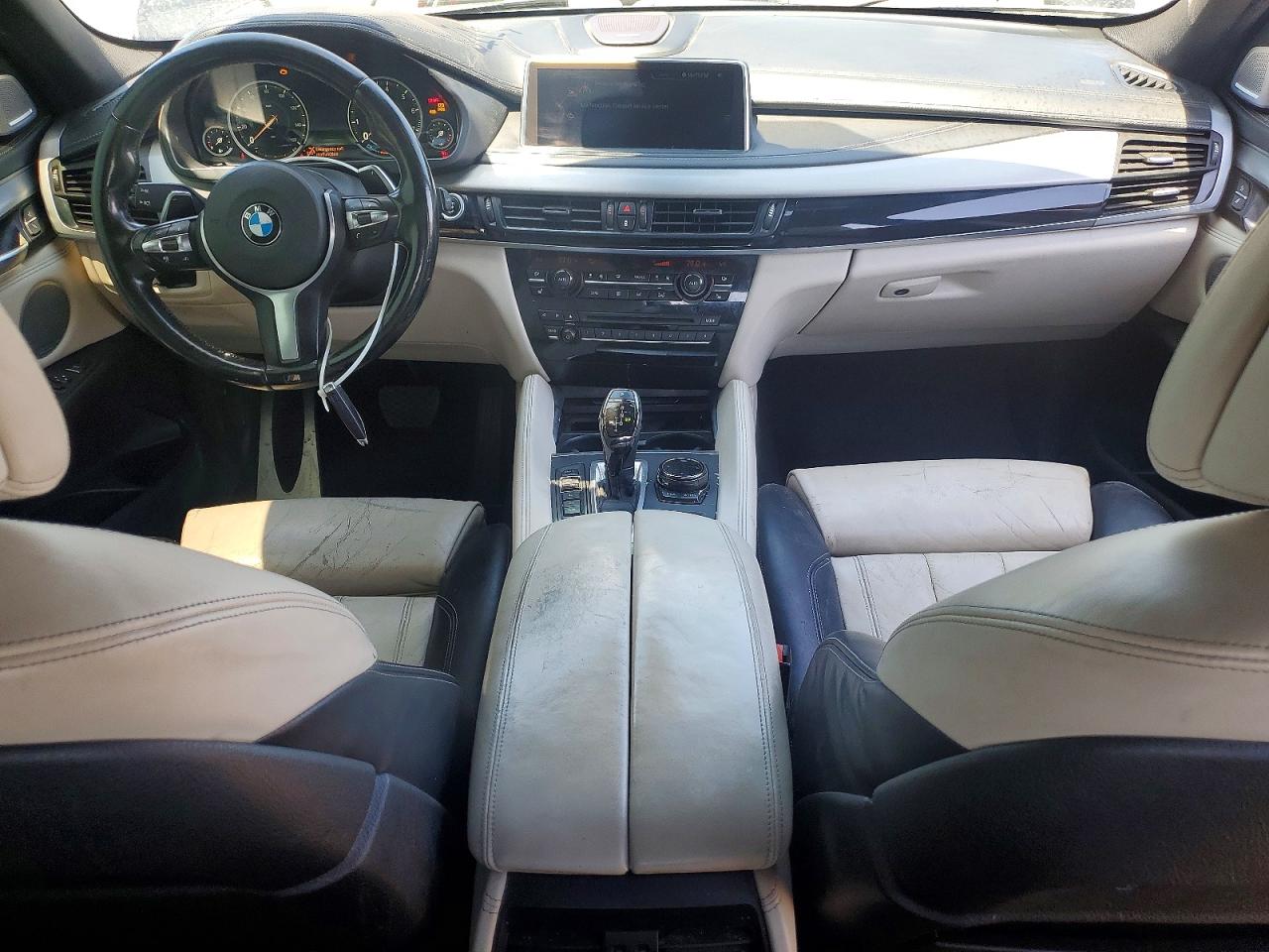 2016 BMW X6 XDRIVE50I photo 15