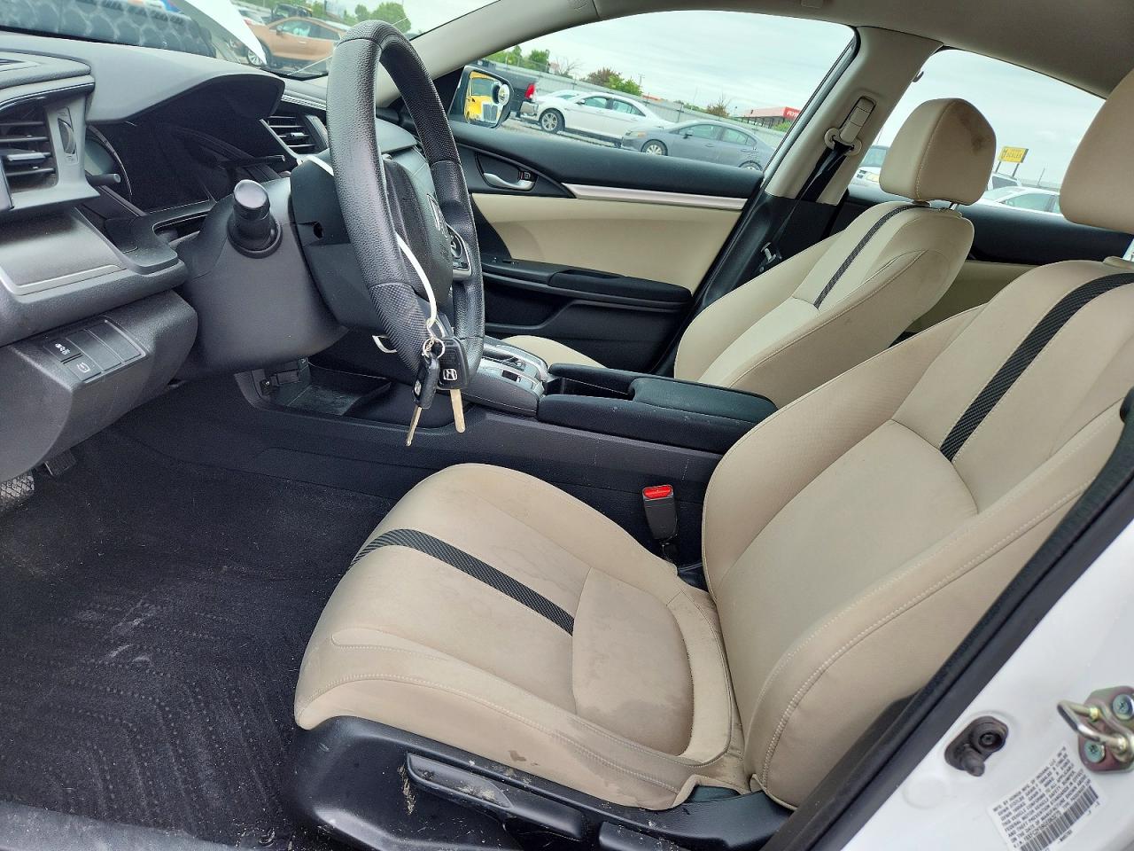 2016 HONDA CIVIC LX photo 19