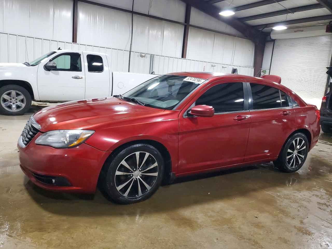 2013 CHRYSLER 200
