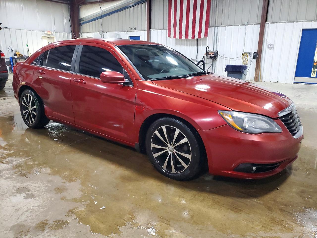 2013 CHRYSLER 200 TOURING photo 10