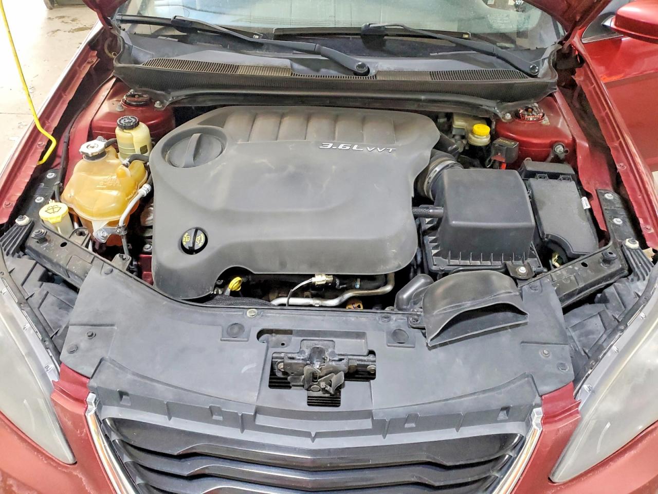 2013 CHRYSLER 200 TOURING photo 31