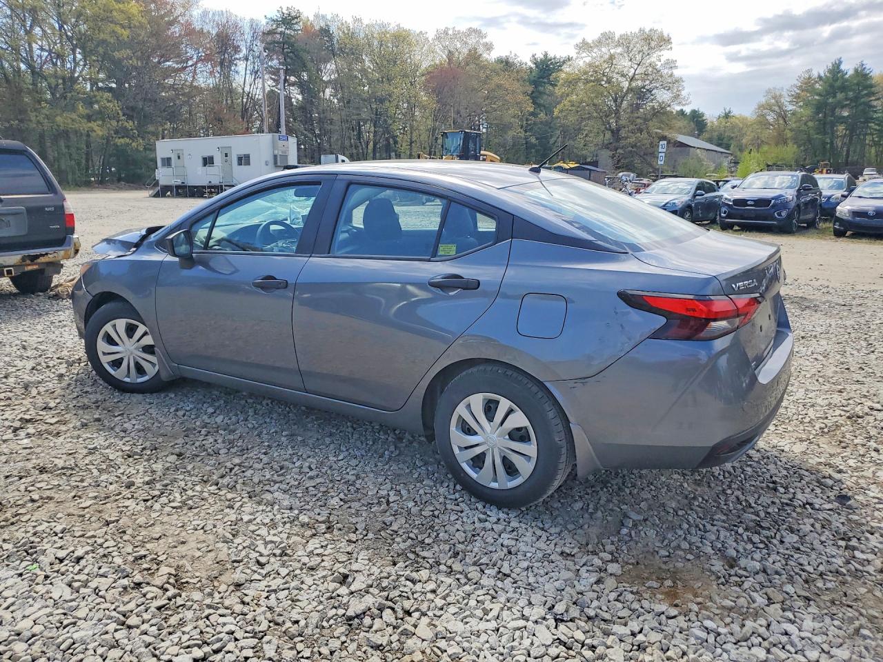 2024 NISSAN VERSA S photo 4