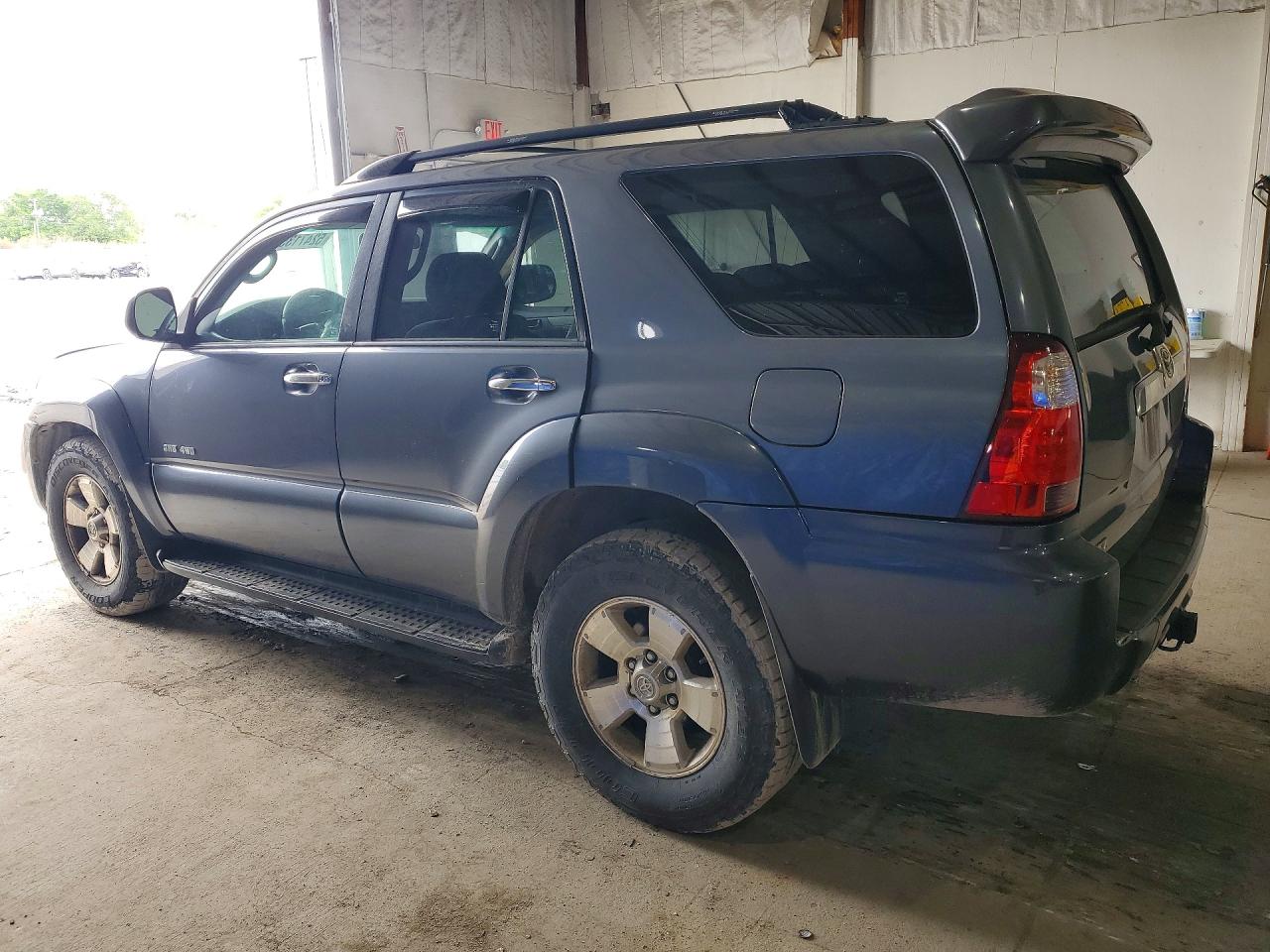 2008 TOYOTA 4RUNNER SR5 photo 2