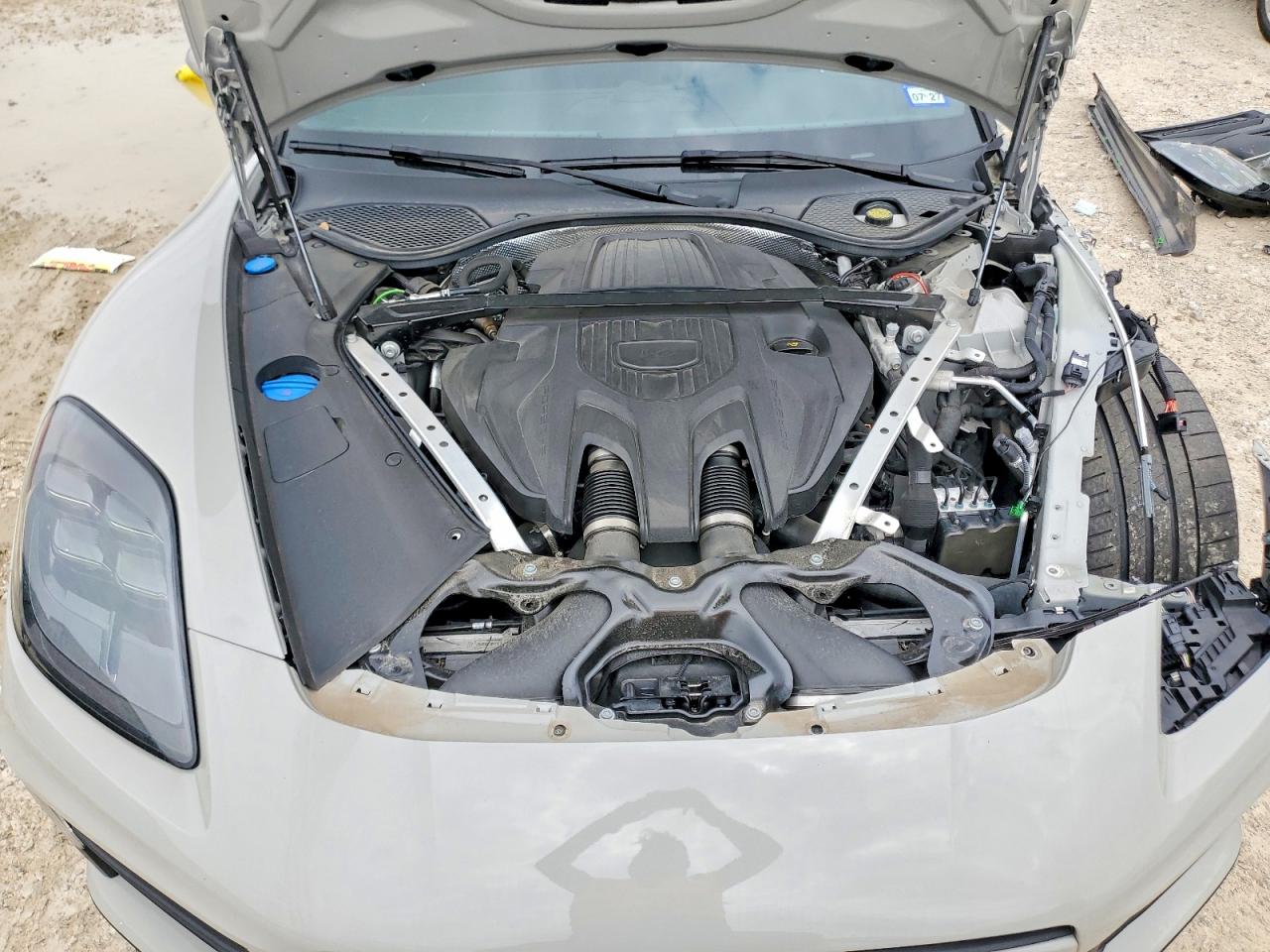 2025 PORSCHE PANAMERA 4 E-HYBRID photo 23
