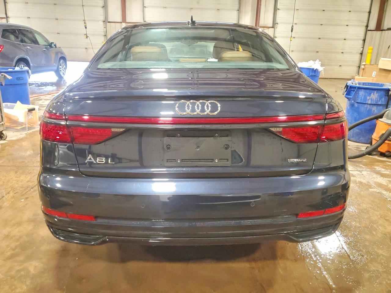 2021 AUDI A8 L E photo 6