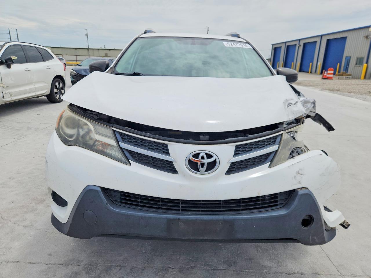 2014 TOYOTA RAV4 LE photo 9