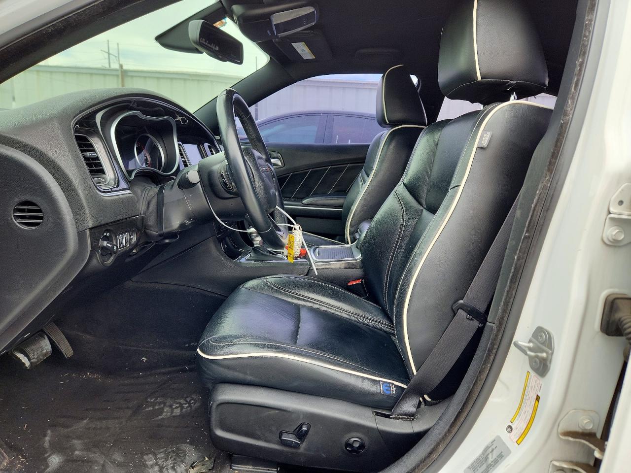 2015 DODGE CHARGER SXT photo 7
