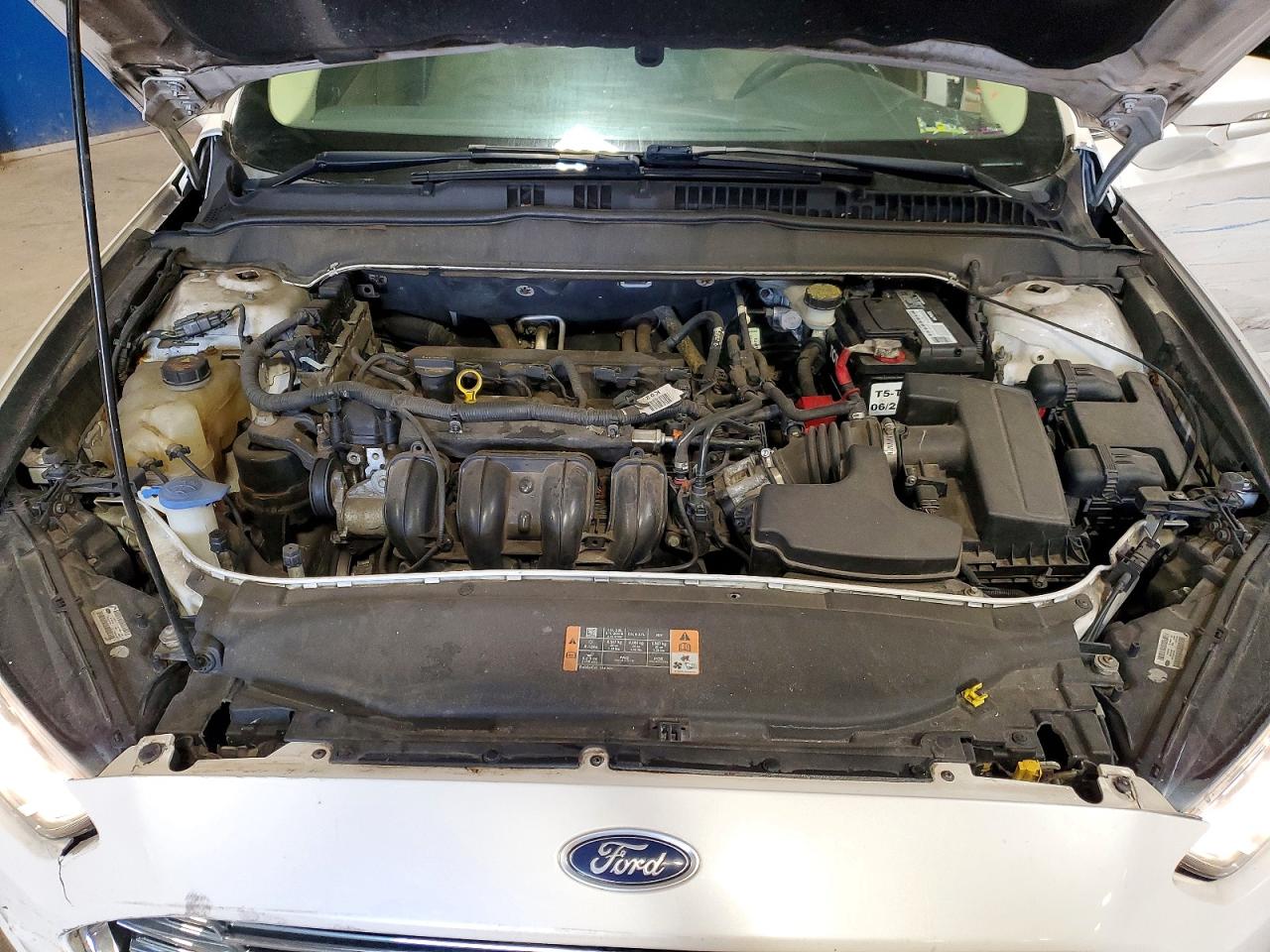 2013 FORD FUSION SE photo 21