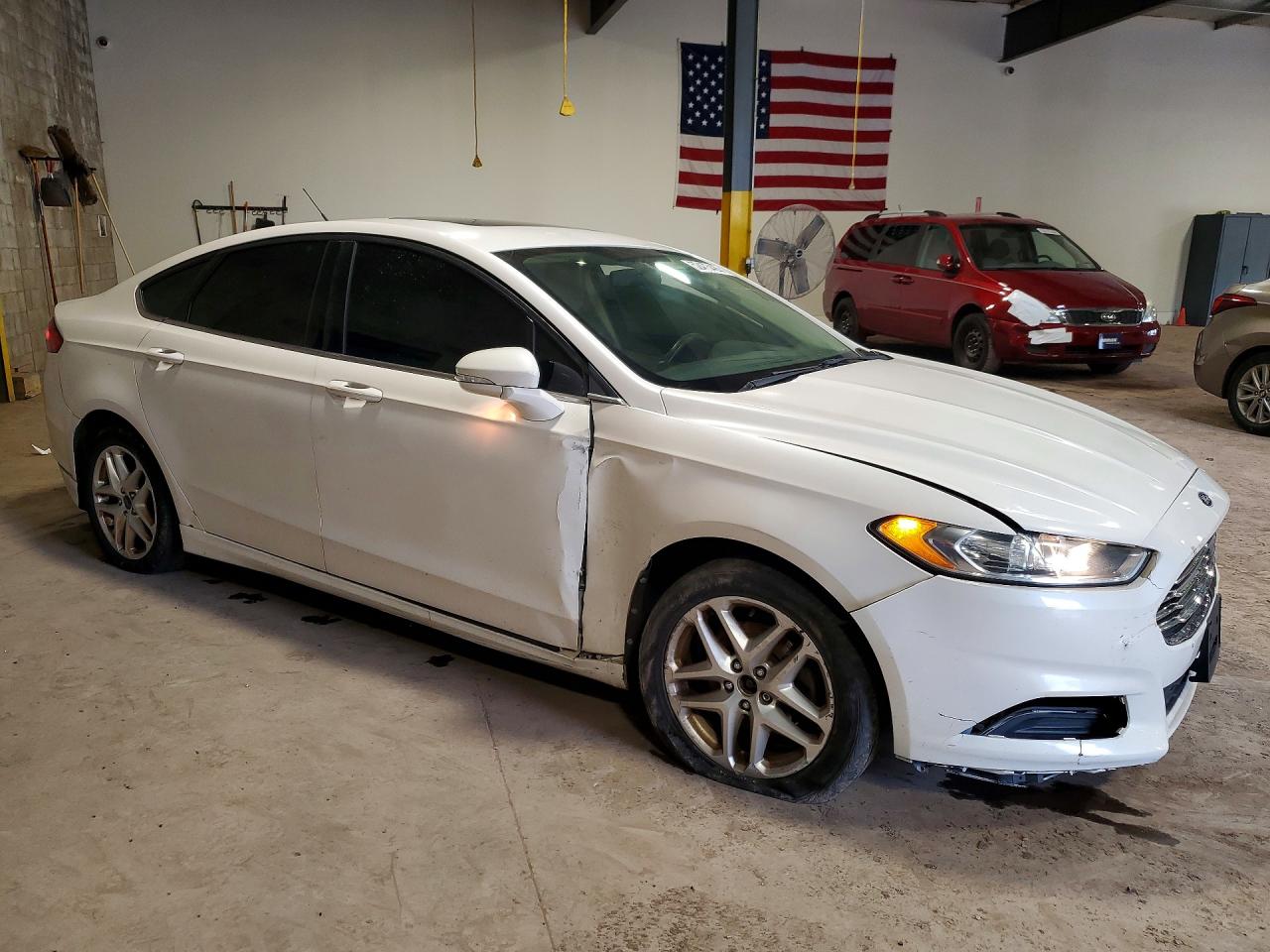 2013 FORD FUSION SE photo 7