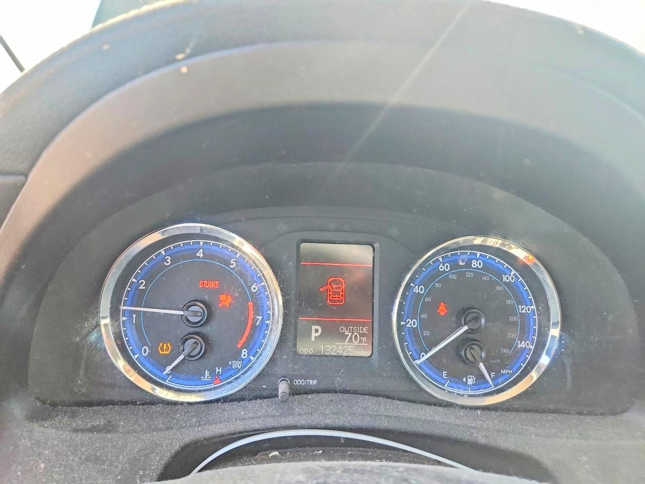 2017 TOYOTA COROLLA LE photo 25
