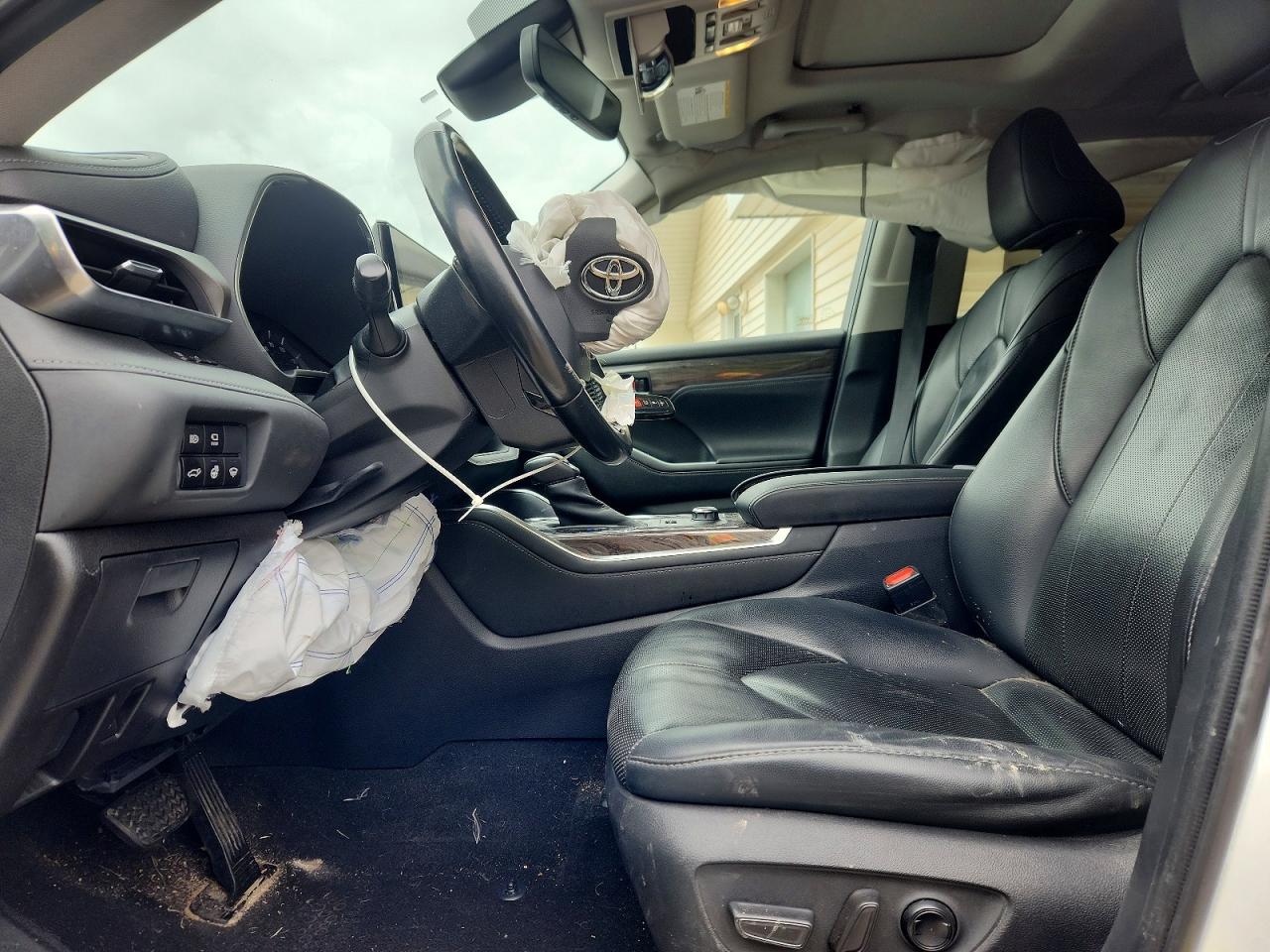 2020 TOYOTA HIGHLANDER LIMITED photo 13
