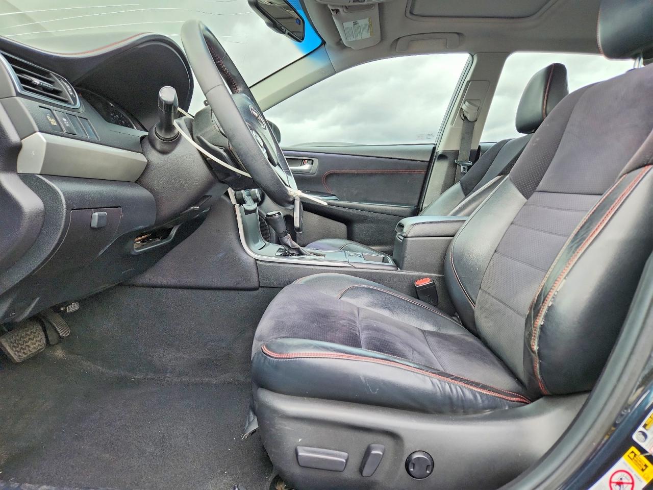 2015 TOYOTA CAMRY XSE V6 photo 13