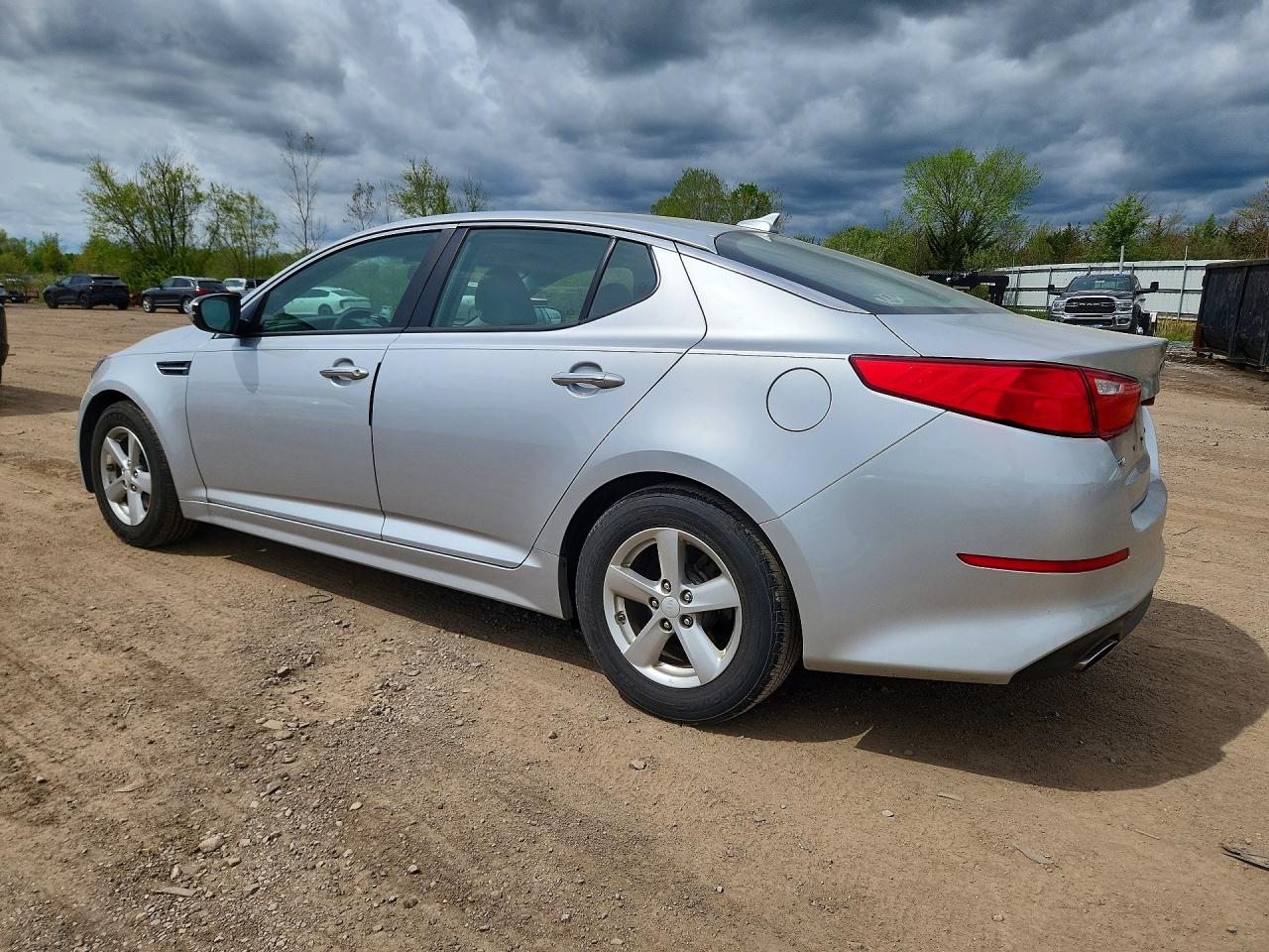 2015 KIA OPTIMA LX photo 3