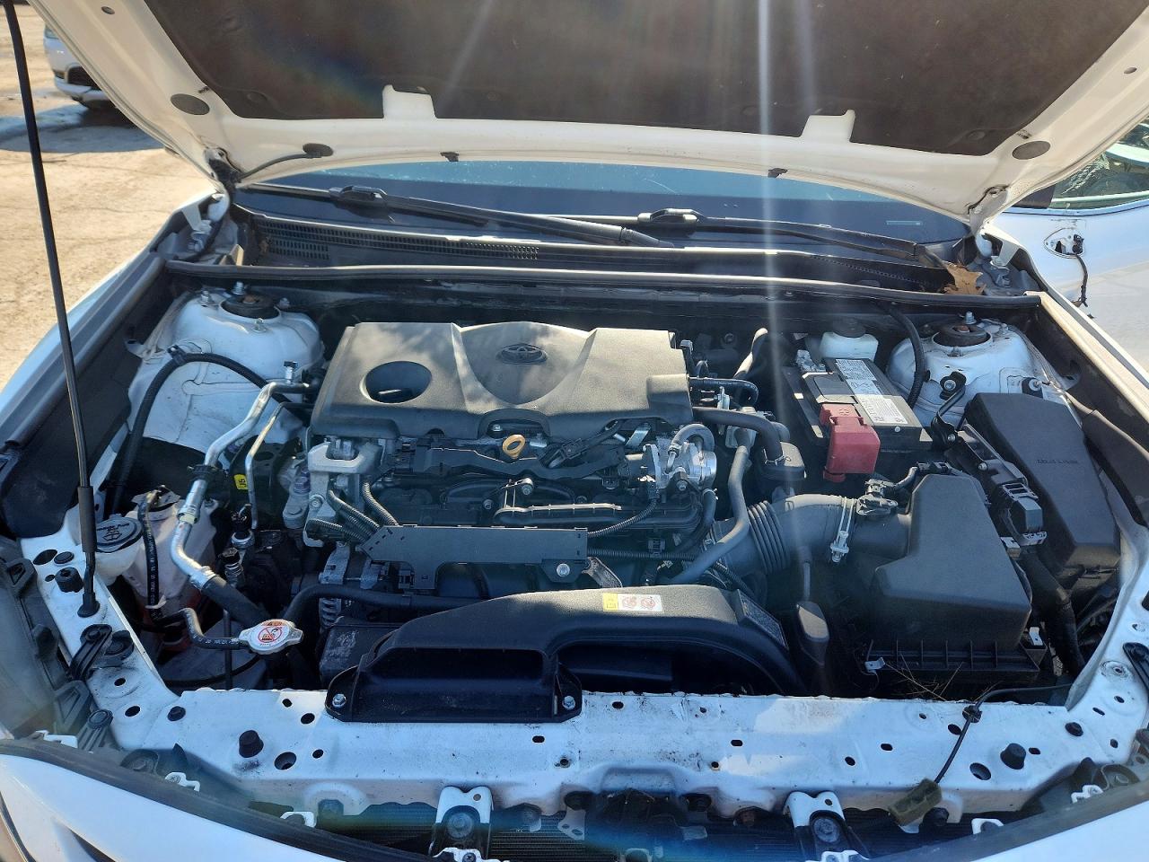 2022 TOYOTA CAMRY SE photo 31