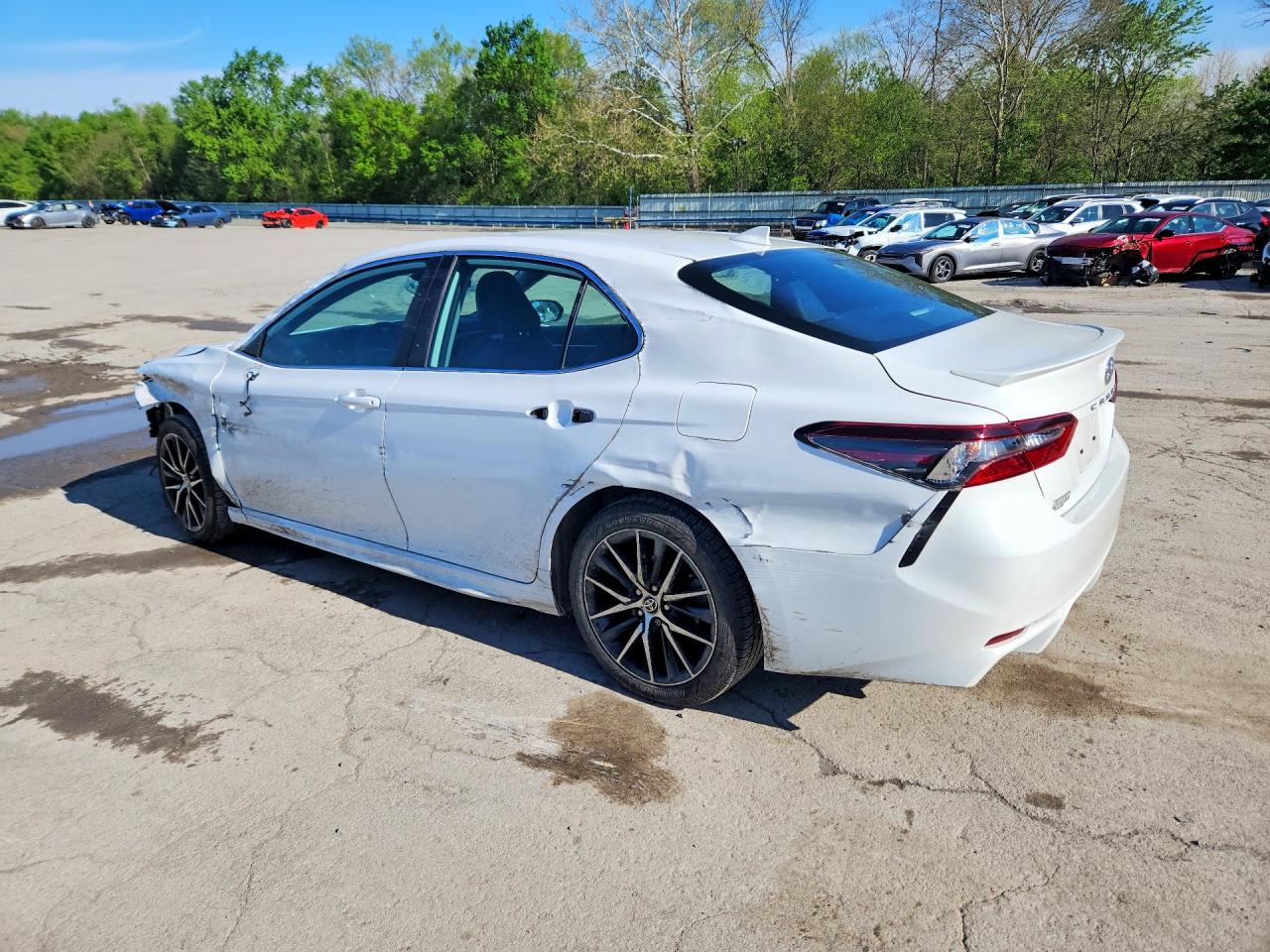 2022 TOYOTA CAMRY SE photo 4