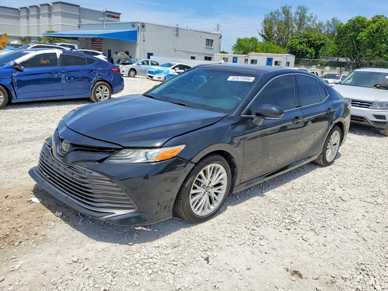 2018 TOYOTA CAMRY