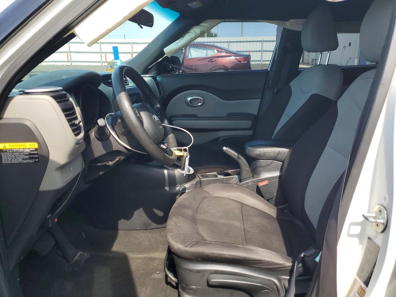 2016 KIA SOUL BASE photo 19