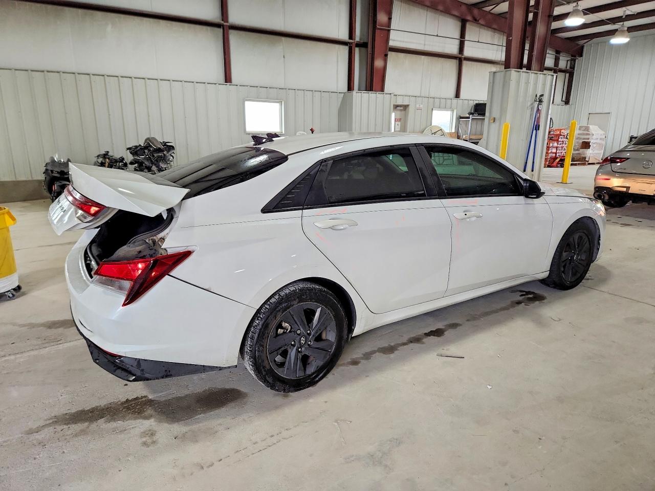 2021 HYUNDAI ELANTRA SEL photo 3