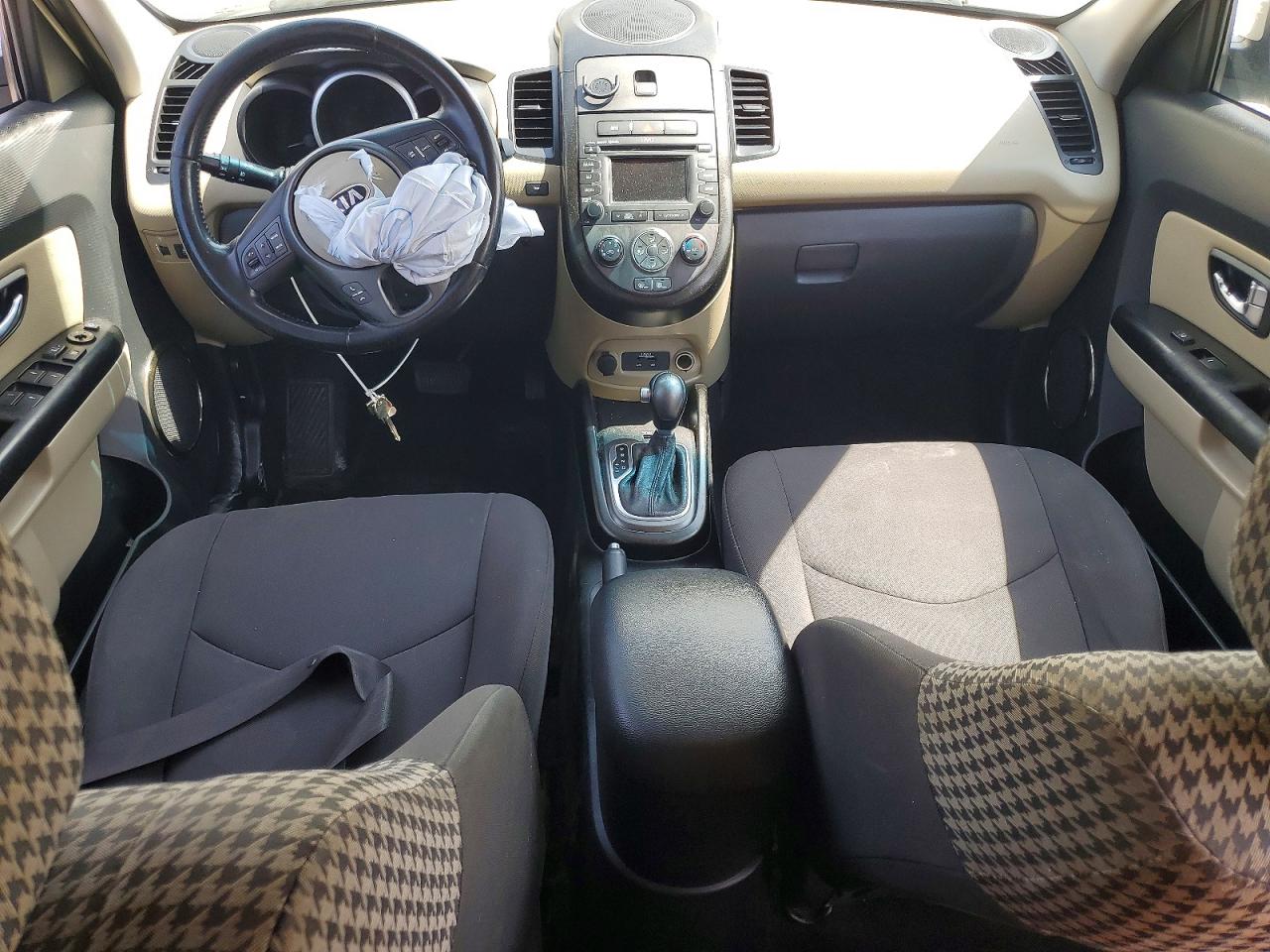 2013 KIA SOUL TURBO photo 22