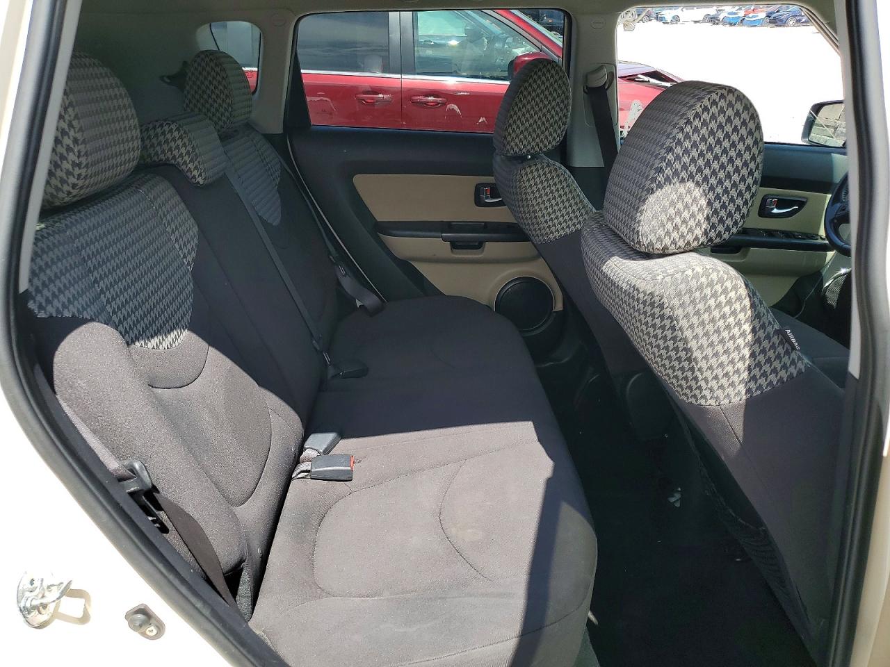 2013 KIA SOUL TURBO photo 31