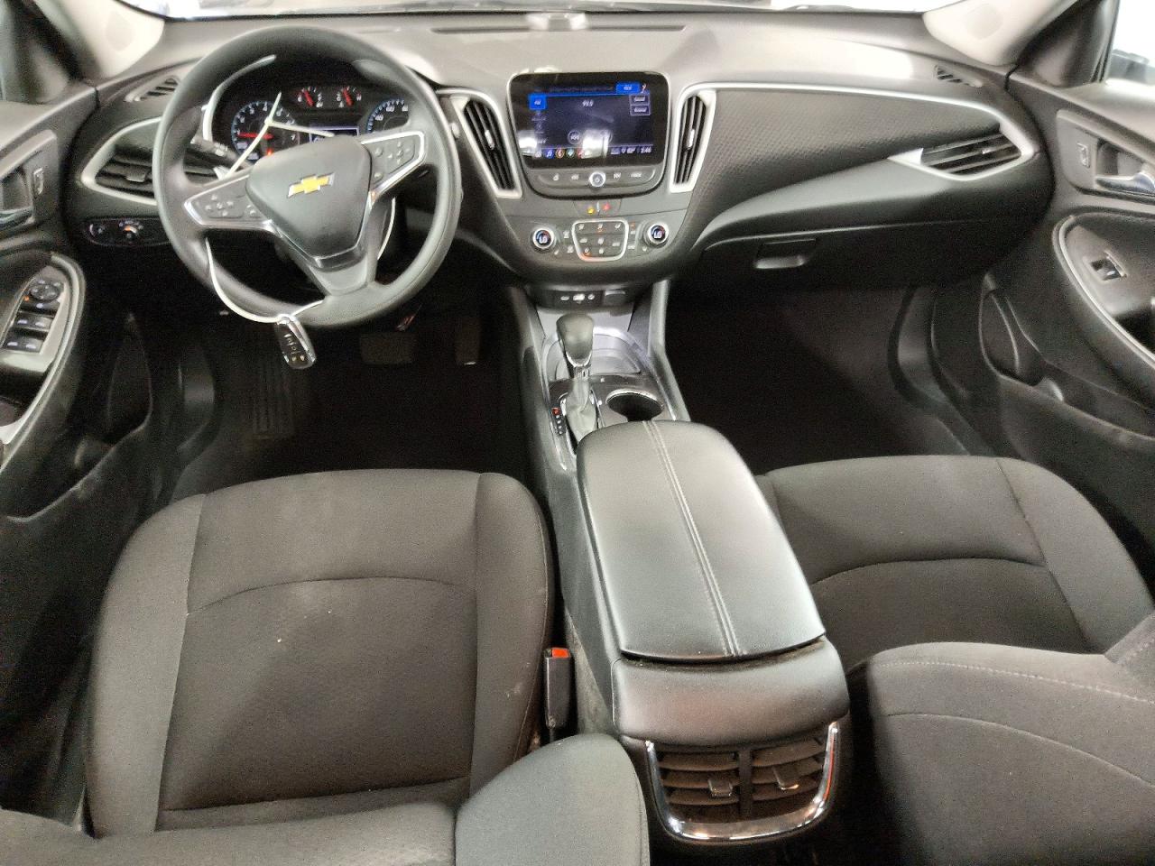 2023 CHEVROLET MALIBU LT photo 8