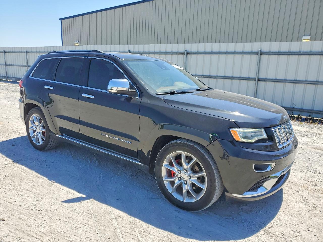 2016 JEEP GRAND CHEROKEE SUMMIT photo 7