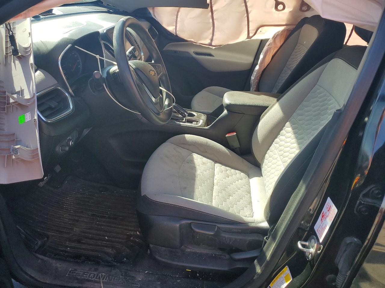 2018 CHEVROLET EQUINOX LS photo 19
