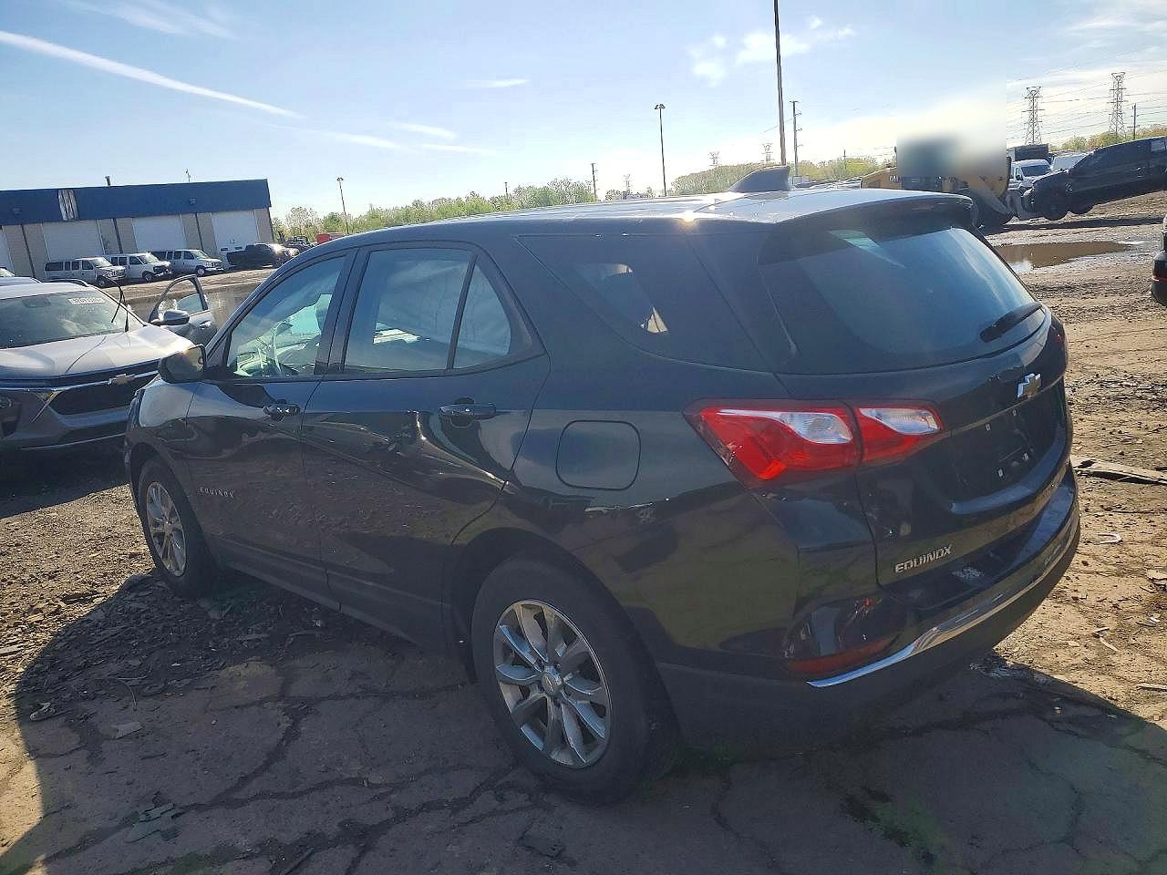 2018 CHEVROLET EQUINOX LS photo 4