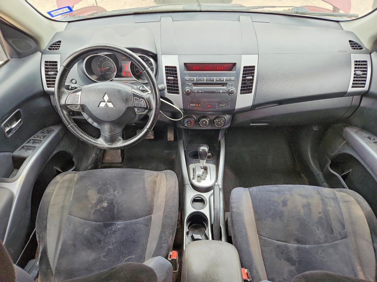 2012 MITSUBISHI OUTLANDER photo 15