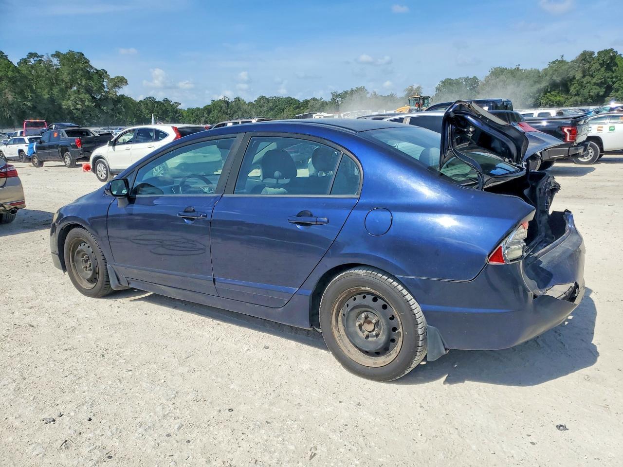 2010 HONDA CIVIC LX photo 3