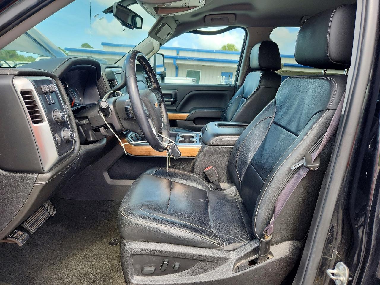 2017 CHEVROLET SILVERADO K1500 LTZ photo 13
