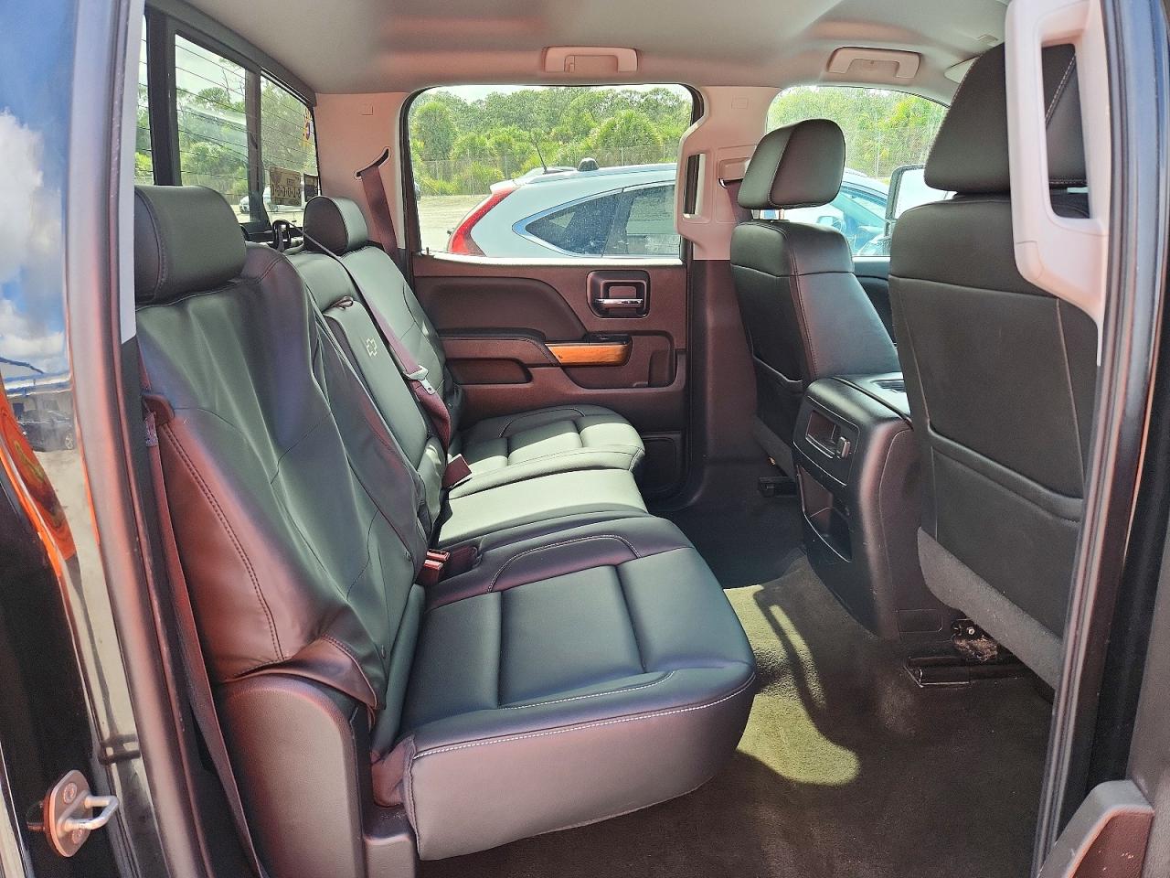 2017 CHEVROLET SILVERADO K1500 LTZ photo 19