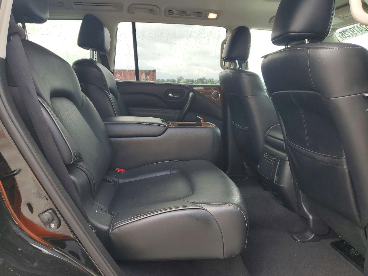 2019 INFINITI QX80 LUXE photo 21