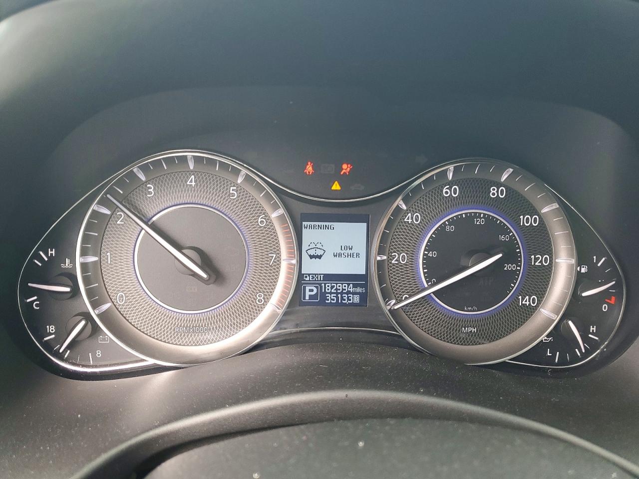 2019 INFINITI QX80 LUXE photo 17