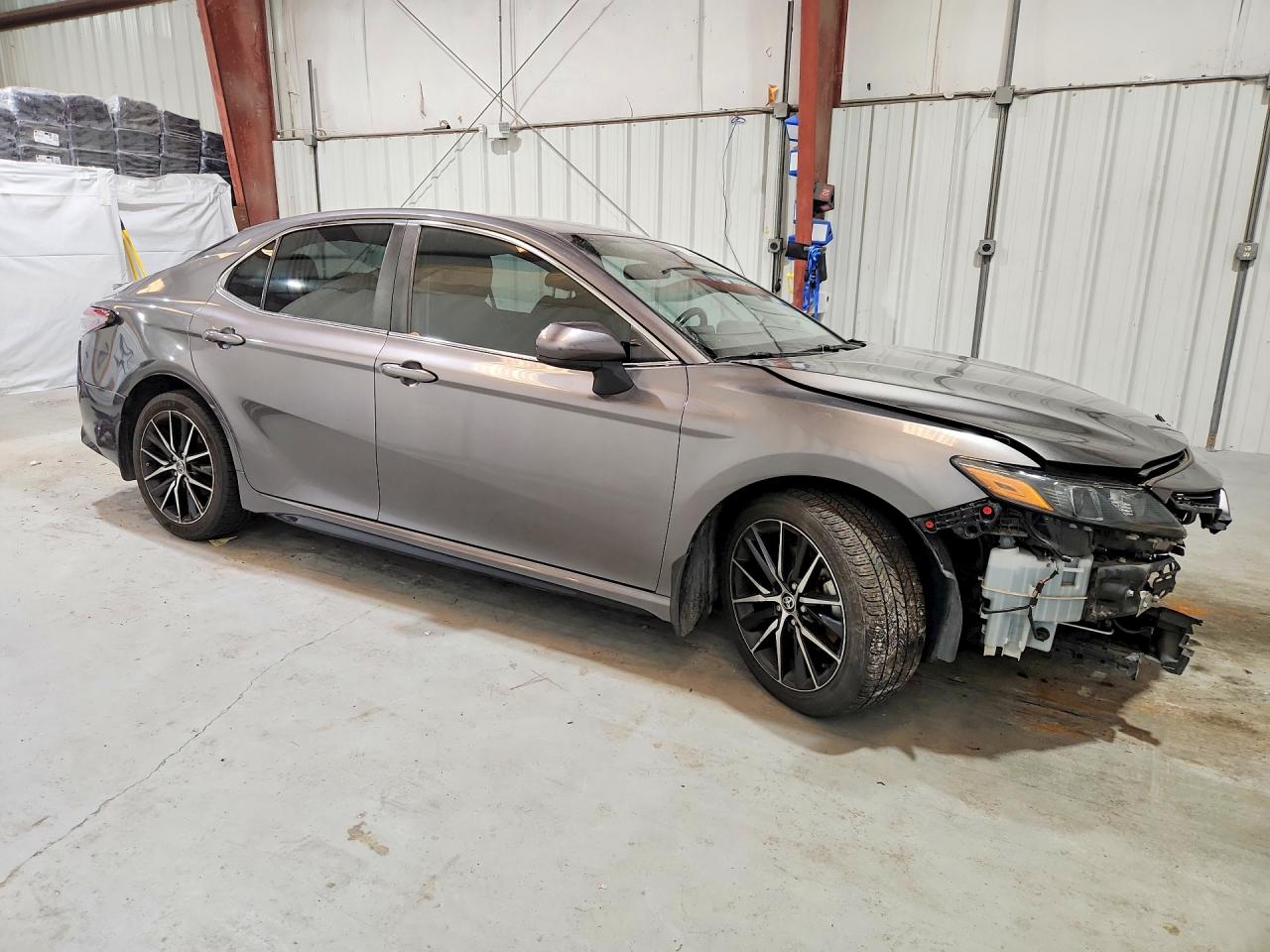 2021 TOYOTA CAMRY SE photo 7