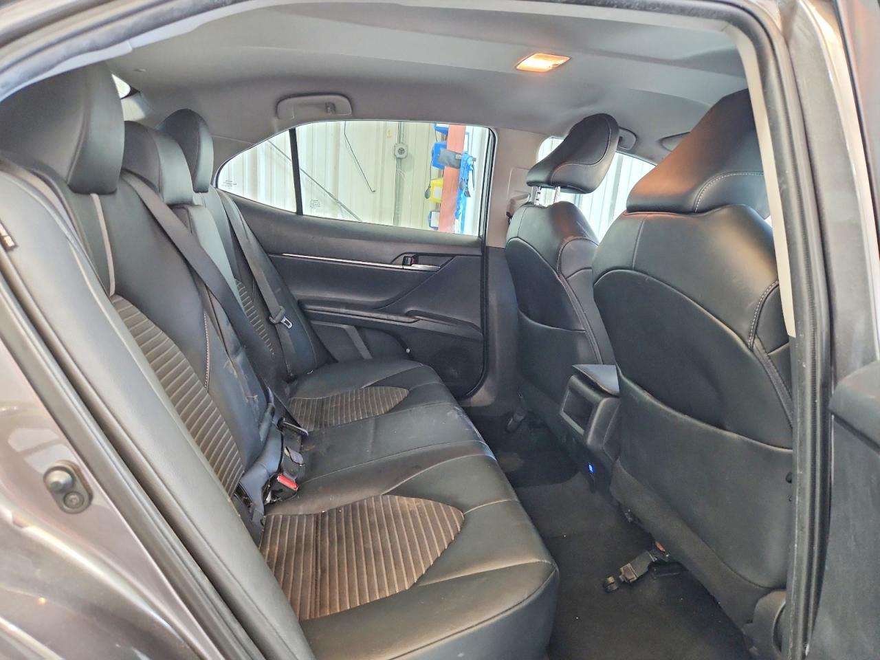 2021 TOYOTA CAMRY SE photo 19