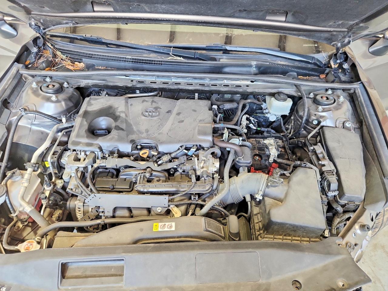 2021 TOYOTA CAMRY SE photo 21
