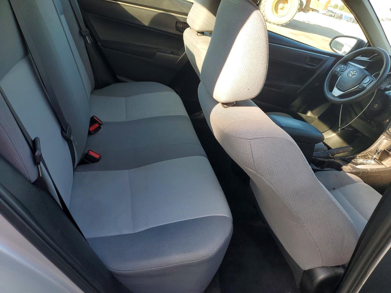 2016 TOYOTA COROLLA L photo 19