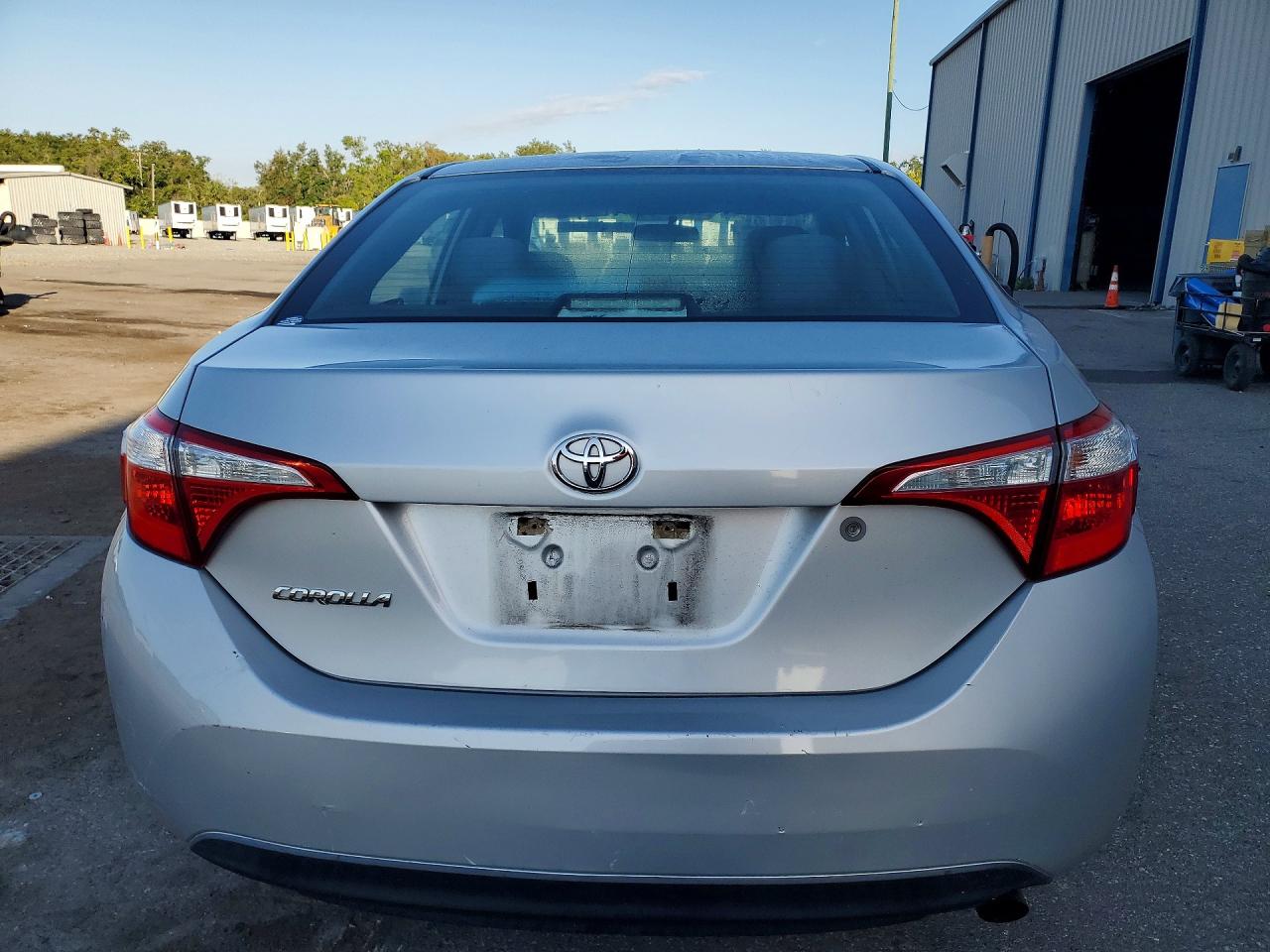 2016 TOYOTA COROLLA L photo 11