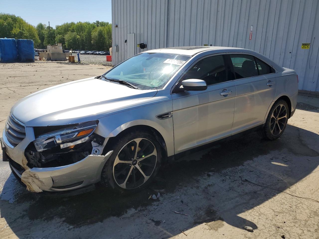 2015 FORD TAURUS