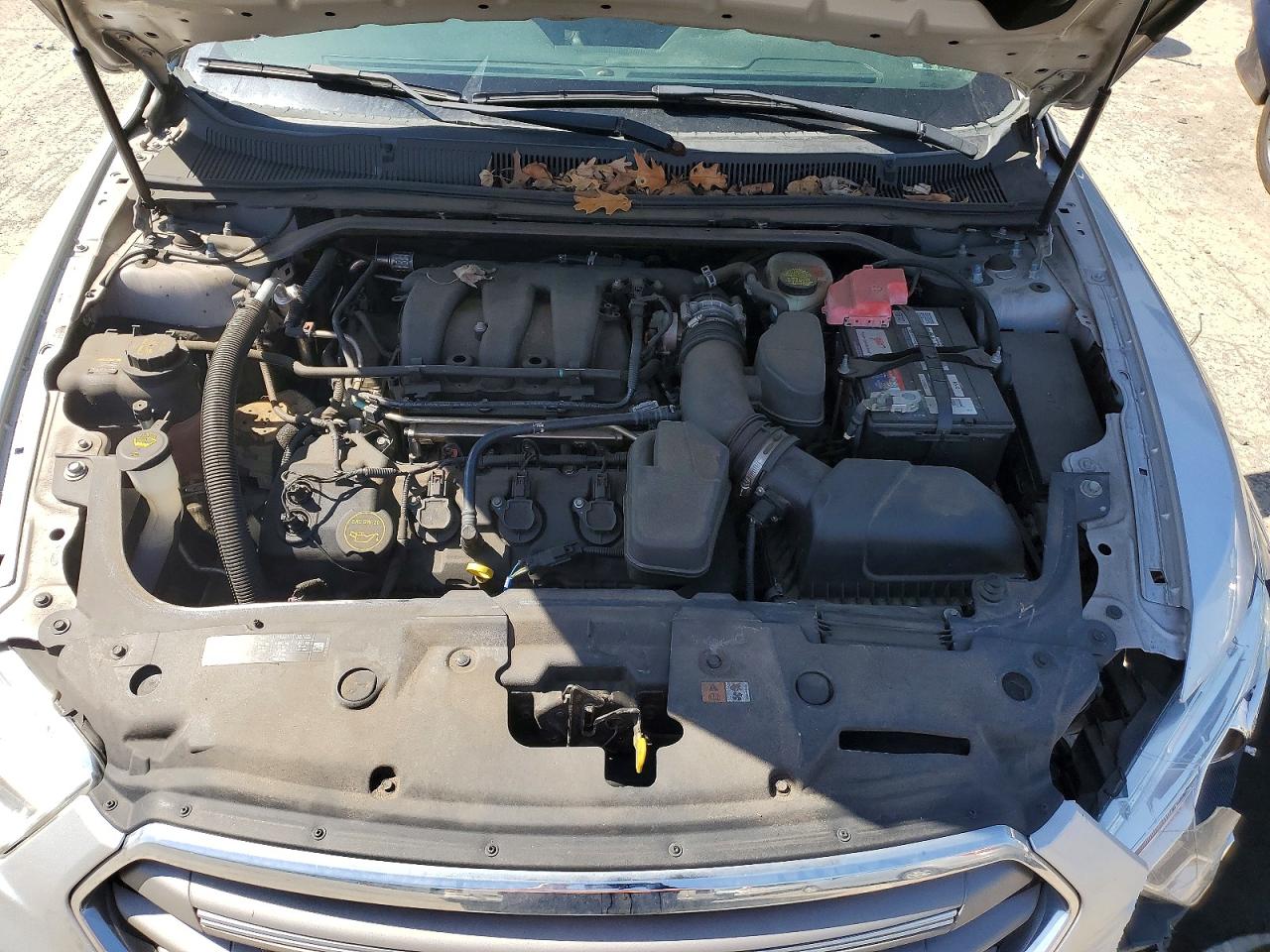 2015 FORD TAURUS SEL photo 21
