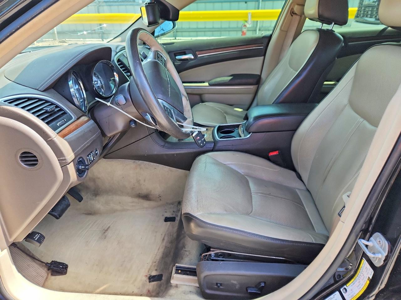 2013 CHRYSLER 300C LUXURY photo 7