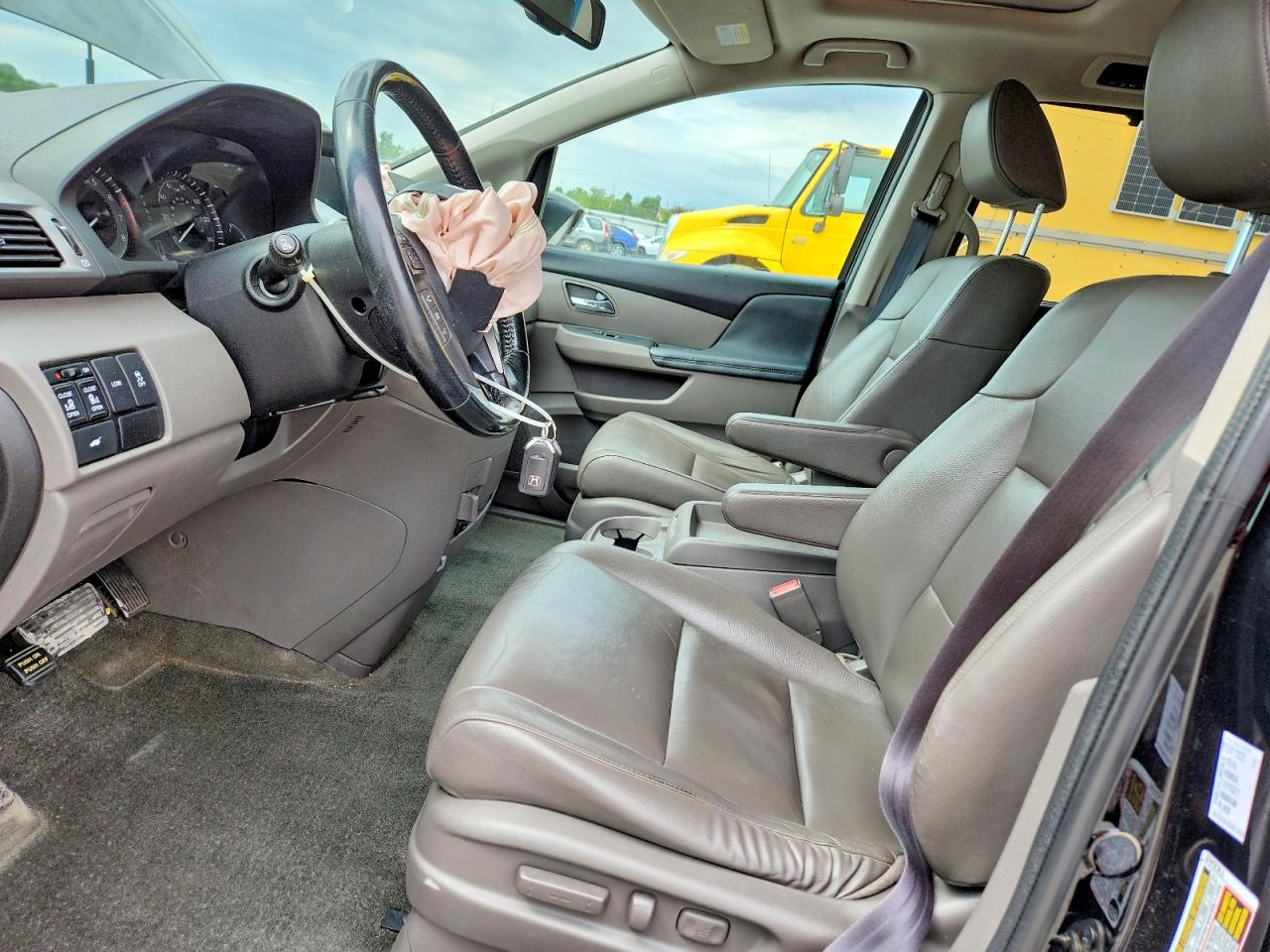 2016 HONDA ODYSSEY EXL photo 13