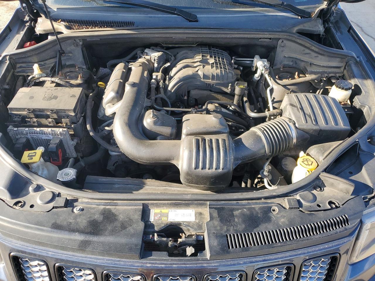 2014 JEEP GRAND CHEROKEE LAREDO photo 23